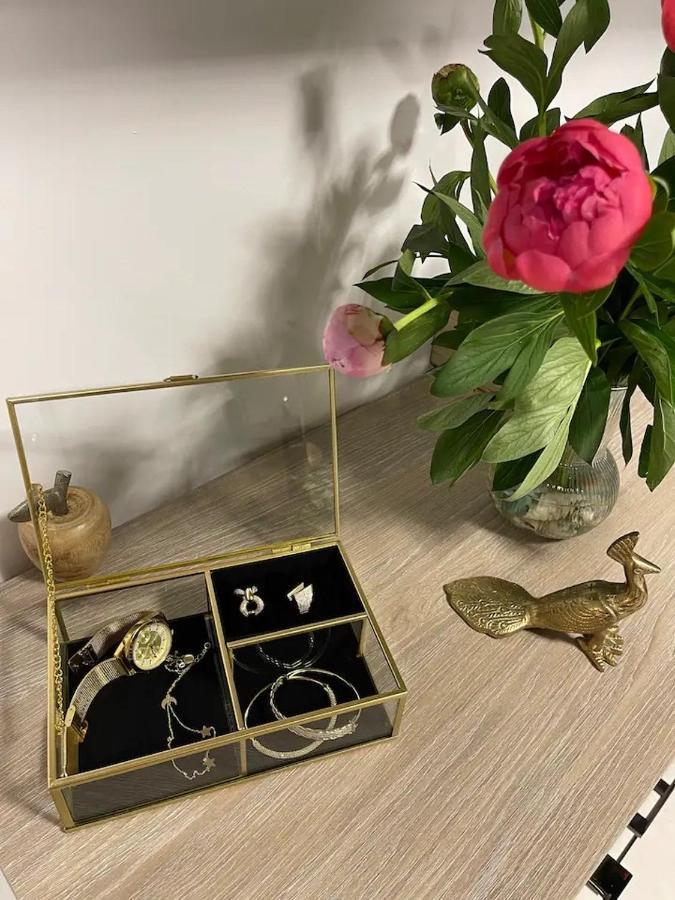 Peacock Studio Năvodari Eksteriør bilde
