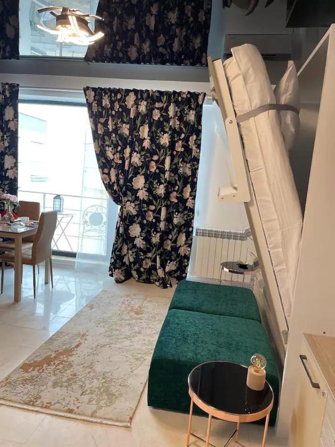 Peacock Studio Năvodari Eksteriør bilde